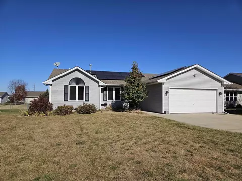 526 Blackthorn Dr, Mount Morris, IL 61054