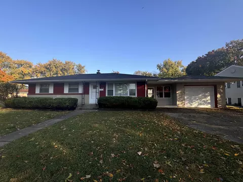 4558 Cleveland Ave, Rockford, IL 61108