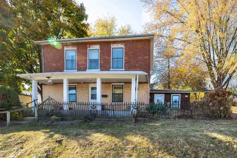 804 Vine St, Galena, IL 61036