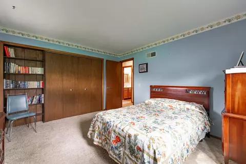 2379 Southgate Dr, Lake Summerset, IL 61019 photo 17