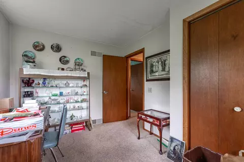 2379 Southgate Dr, Lake Summerset, IL 61019 photo 19