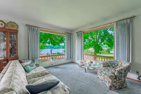 2379 Southgate Dr, Lake Summerset, IL 61019 photo 6
