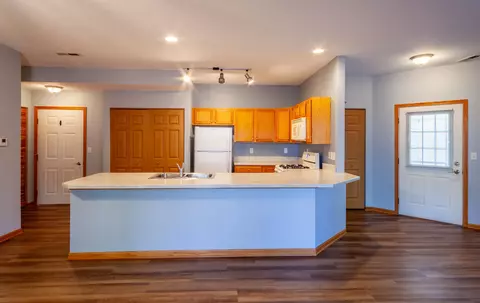 7640 Silver Maple Trl, Cherry Valley, IL 61016 photo 9