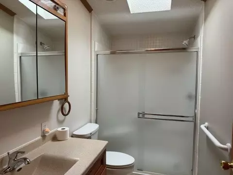103 Deer Point Dr, Freeport, IL 61032 photo 10