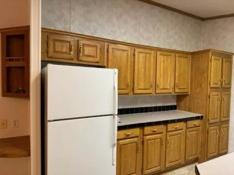 103 Deer Point Dr, Freeport, IL 61032 photo 6