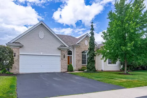 730 Trent Ln, Loves Park, IL 61111