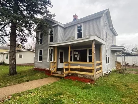 305 York St, Warren, IL 61087