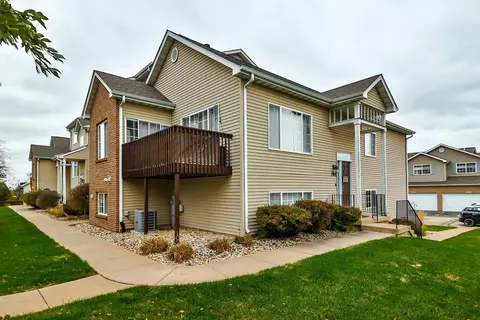 1901 Paddock Ct, Belvidere, IL 61008 photo 3