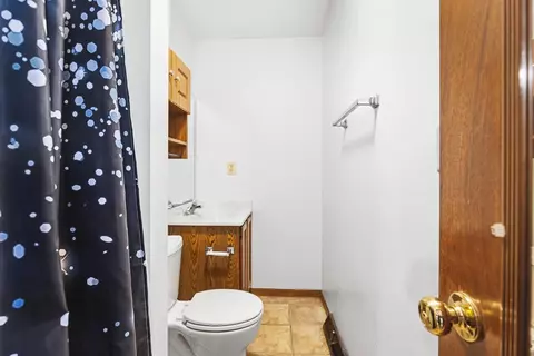 5592 Flatwillow Dr, Roscoe, IL 61073 photo 14