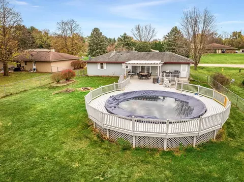 5592 Flatwillow Dr, Roscoe, IL 61073 photo 33