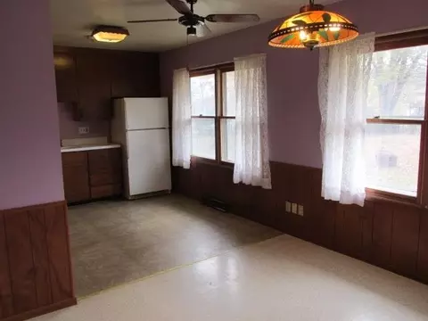3279 W Knox Dr, Freeport, IL 61032 photo 7