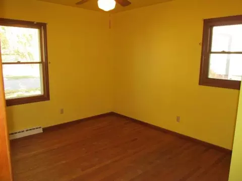 3279 W Knox Dr, Freeport, IL 61032 photo 13