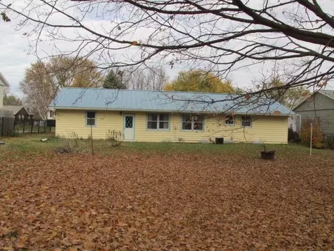3279 W Knox Dr, Freeport, IL 61032 photo 19
