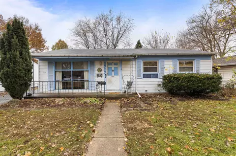 1707 Evans Ave, Loves Park, IL 61111