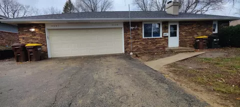 2209 Denver Dr, Rockford, IL 61108