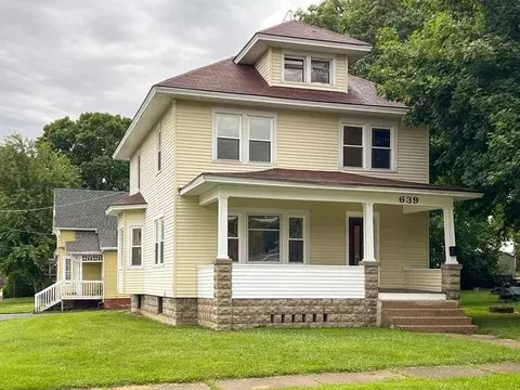 639 Whitney Blvd, Belvidere, IL 61008