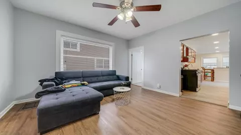 625 Watson St, Aurora, IL 60505 photo 7
