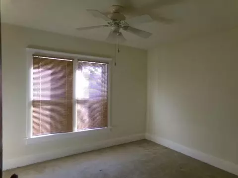 1248 S Walnut Ave, Freeport, IL 61032 photo 10