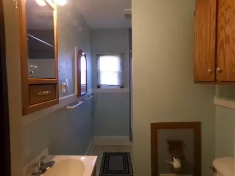 1248 S Walnut Ave, Freeport, IL 61032 photo 13