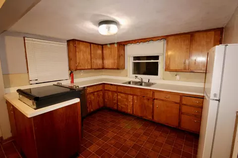 1908 Barton Blvd, Rockford, IL 61103 photo 8