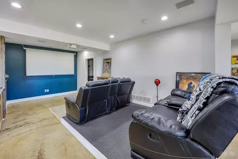 28 Colonial Ct # -2, Lanark, IL 61046 photo 21