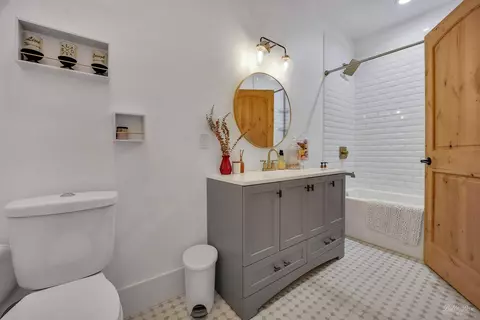 28 Colonial Ct # -2, Lanark, IL 61046 photo 13