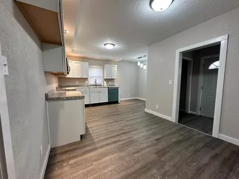 808 S Blackhawk, Freeport, IL 61032 photo 9