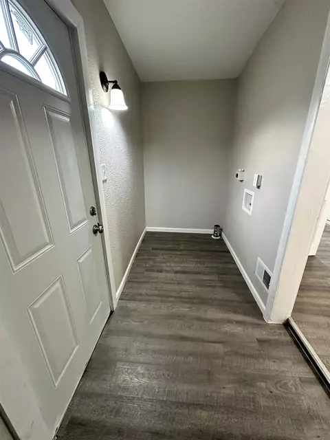 808 S Blackhawk, Freeport, IL 61032 photo 14