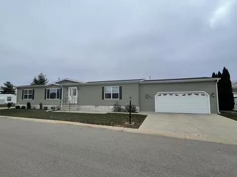 727 Elder Ln, Belvidere, IL 61008