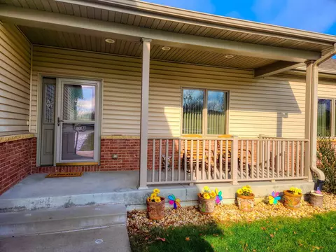 4-47 Grandview Dr, Lanark, IL 61046 photo 3