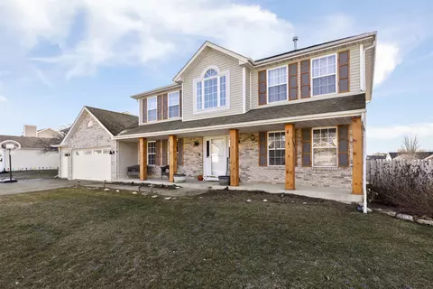 323 W Main St, Poplar Grove, IL 61065