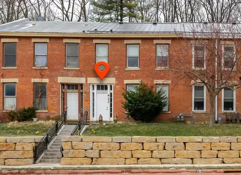 506 Spring St, Galena, IL 61036