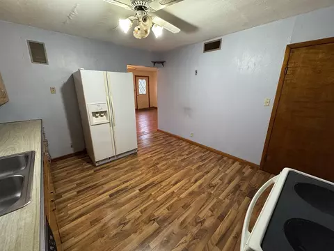 214 W Dame Ave, Lanark, IL 61046 photo 13