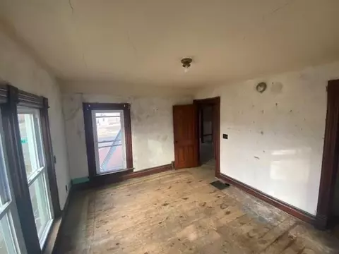 203 S Broad St, Lanark, IL 61046 photo 7