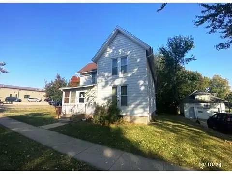 203 S Broad St, Lanark, IL 61046 photo 13