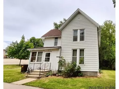203 S Broad St, Lanark, IL 61046 photo 10