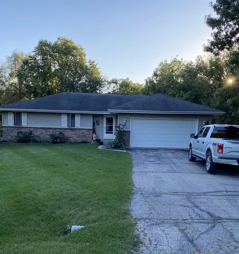 6403 Rendova Ct, Roscoe, IL 61073