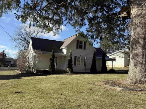 114 S Westside Ave, Lanark, IL 61046 photo 22
