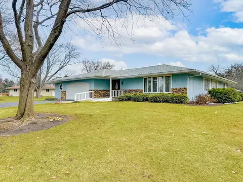 4827 Sudbury Ln, Rockford, IL 61101