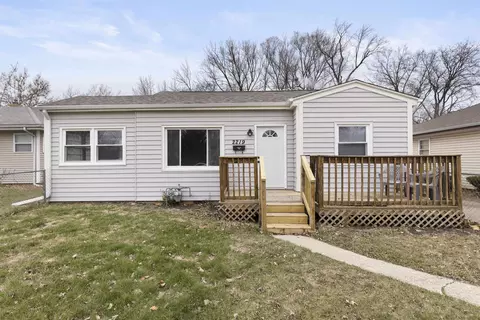 2219 Barton Blvd, Rockford, IL 61103