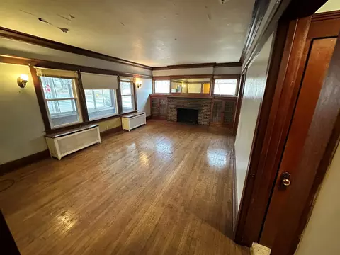1303 S High Ave, Freeport, IL 61032 photo 8