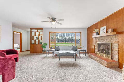 177 Doris Dr, Rockton, IL 61072 photo 5