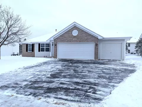 7368 Ashton Villa, Rockford, IL 61107