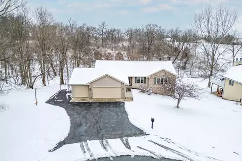 364 Corkhill Ct, Lake Summerset, IL 61019 photo 3