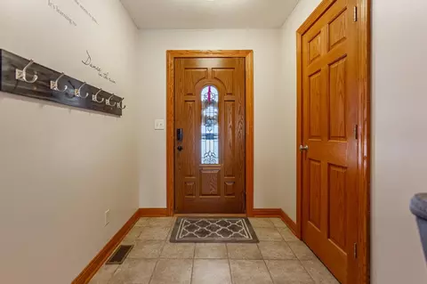 364 Corkhill Ct, Lake Summerset, IL 61019 photo 7