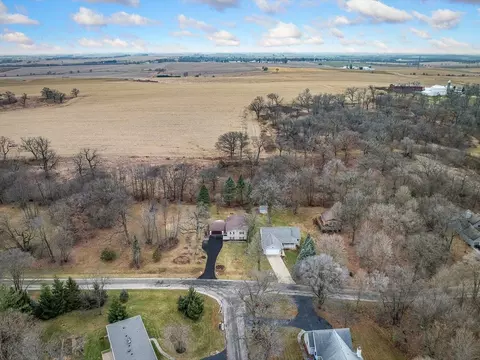 View/Area - 372 Orleans Dr, Lake Summerset, IL 61019 photo 3 of 5