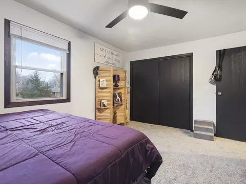Bedroom - 372 Orleans Dr, Lake Summerset, IL 61019 photo 3 of 4
