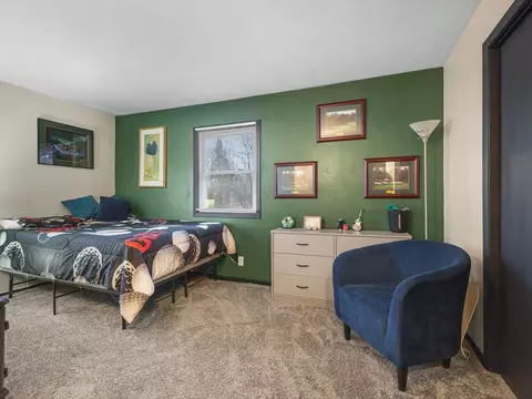 Bedroom - 372 Orleans Dr, Lake Summerset, IL 61019 photo 1 of 4