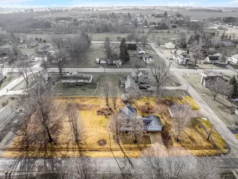 View/Area - 303 E Washington St, Durand, IL 61024 photo 3 of 6
