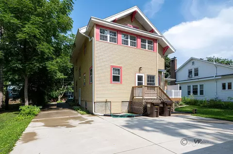 34 N Bailey Ave, Freeport, IL 61032 photo 40